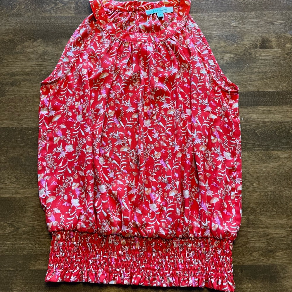 Rose & Olive Floral Sleeveless Blouse with Smocked Bottom Small